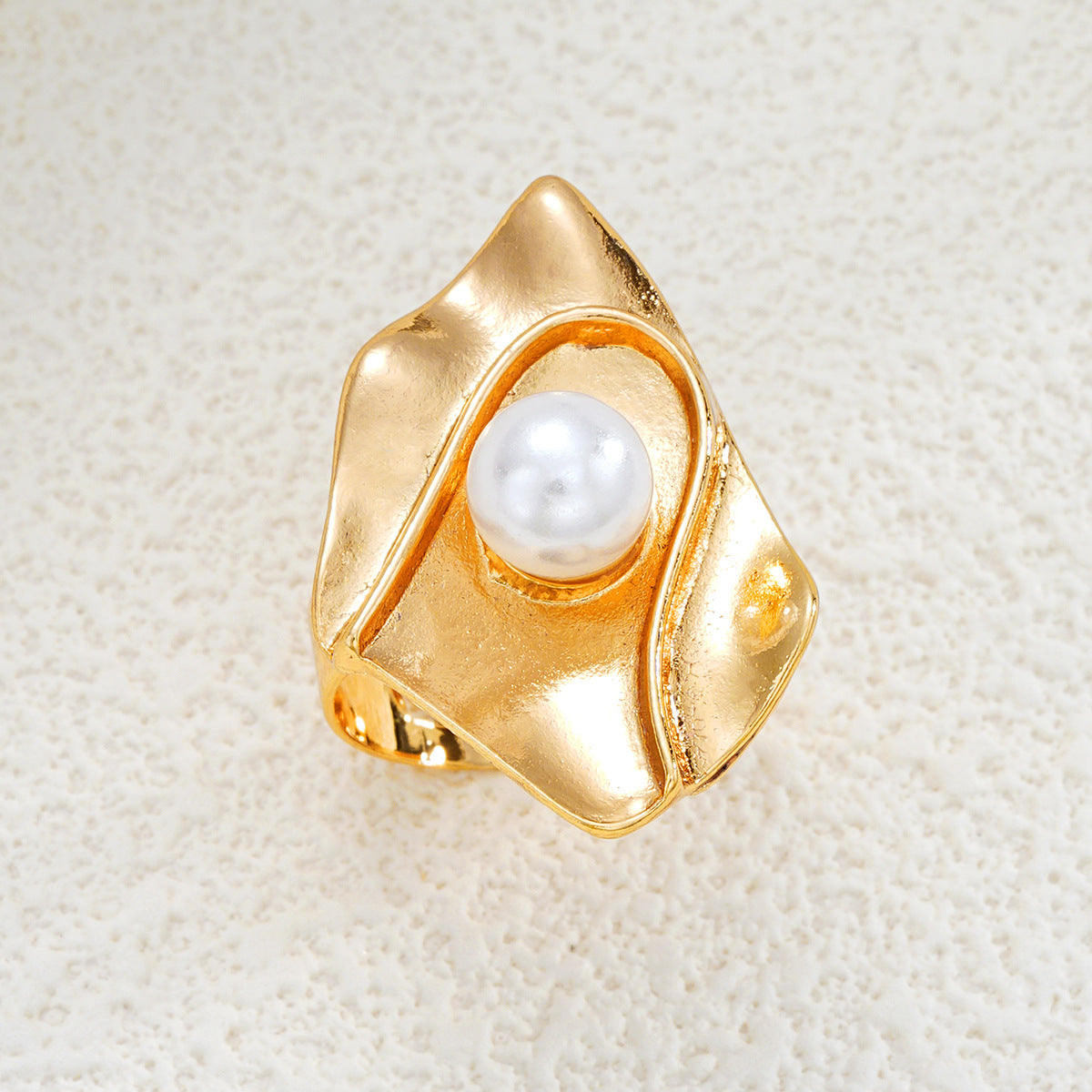 Irregular Pearl Gold Ring