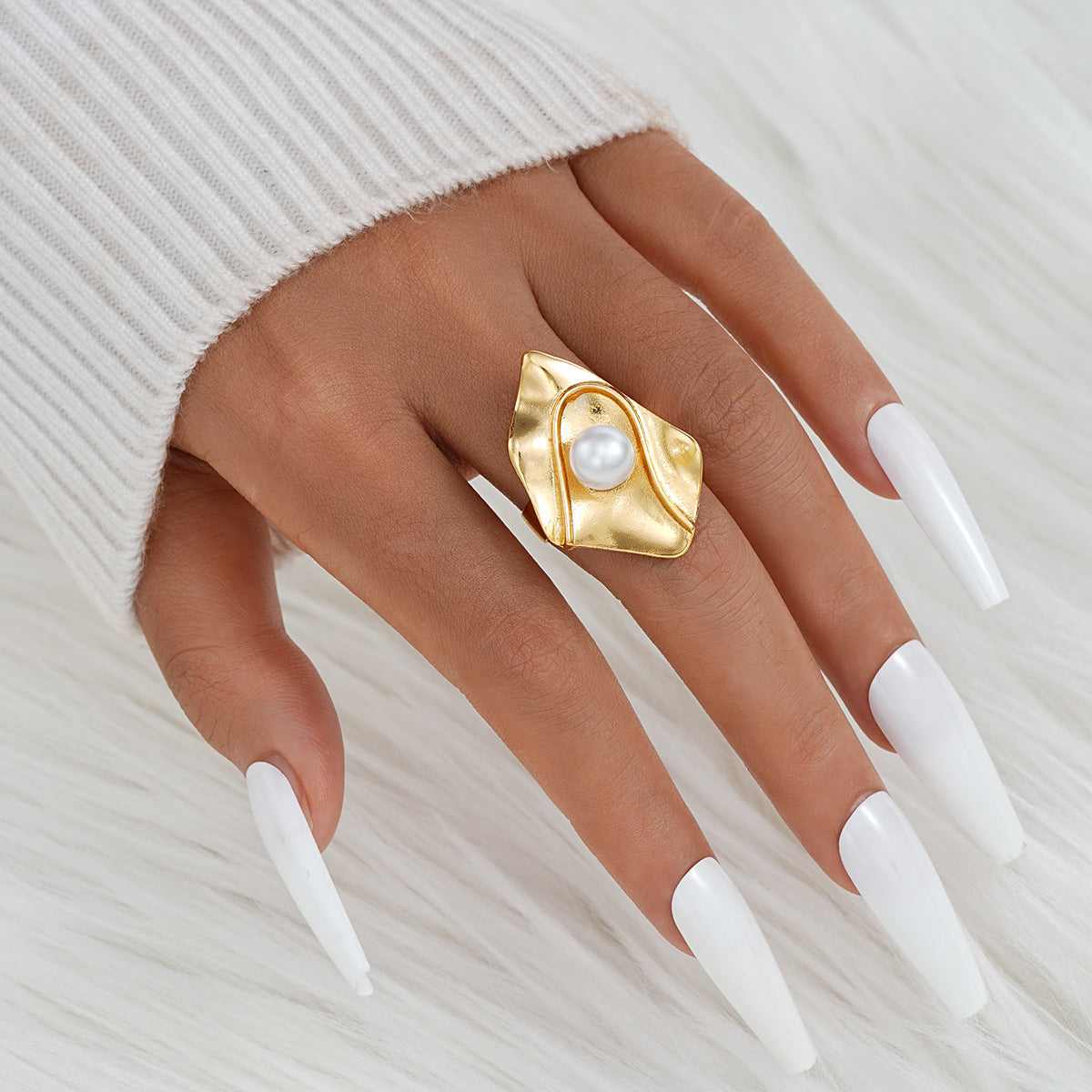 Irregular Pearl Gold Ring